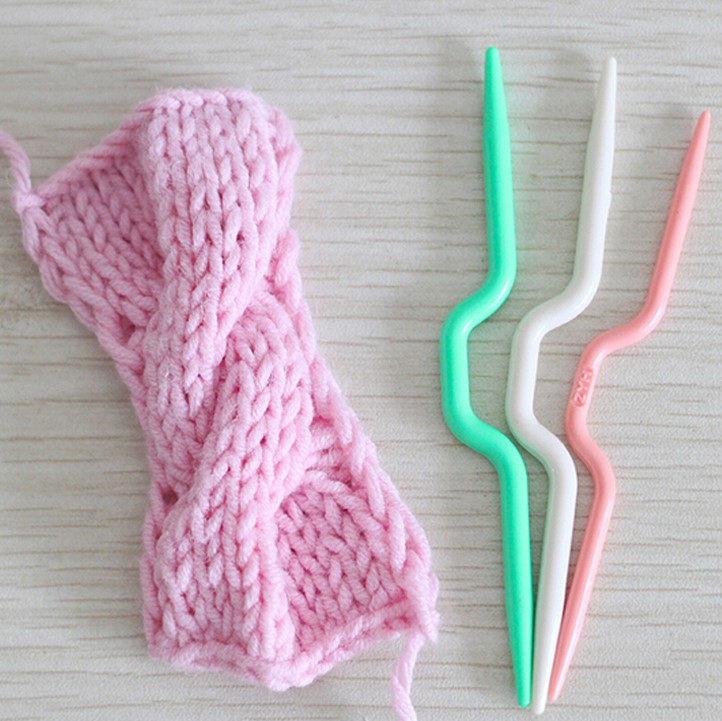 Auxiliary knitting tools
